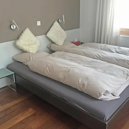 Zentral, Ruhig, Sonnig, Modern לנזרהיידה