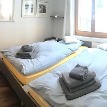 Zentral, Ruhig, Sonnig, Modern Appartement *